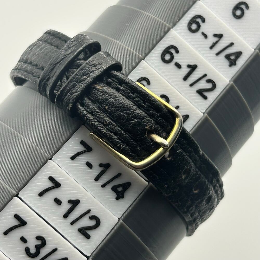 Geneva Gold-tone Black Dial & Leather Strap Minimalist Watch Working image 8